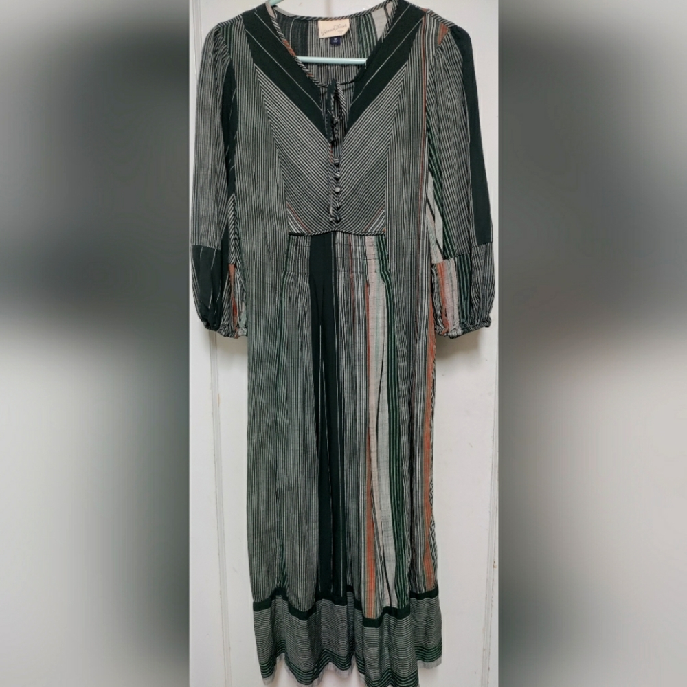 Universal Threads Striped Maxi Dress